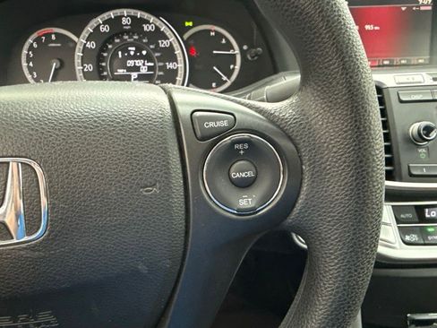 Used 2014 Honda Accord EX image 12