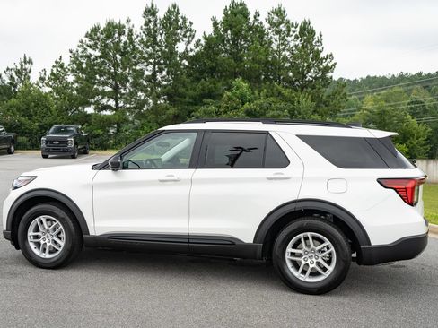 New 2026 Ford Explorer Active w/ Active Comfort Package RWD image 7