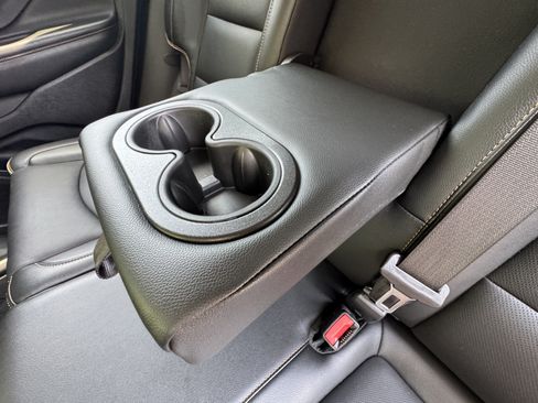 Used 2023 GMC Terrain AT4 w/ LPO, Floor Liner Package AWD/4WD image 17