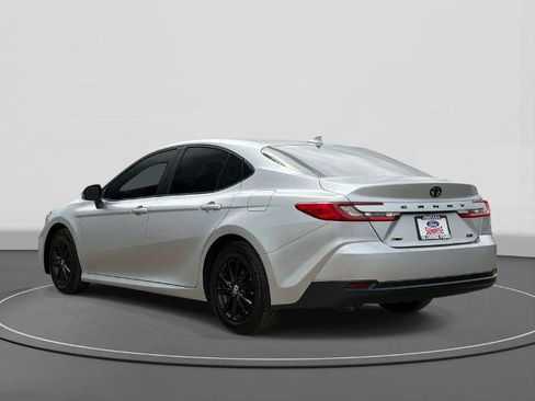 Used 2026 Toyota Camry LE w/ Convenience Package FWD image 7