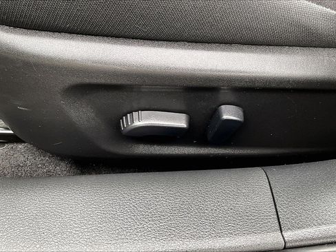 Used 2023 Nissan Altima 2.5 SV FWD image 34