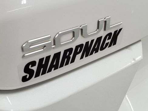 Used 2024 Kia Soul LX w/ Option Group 015 FWD image 26