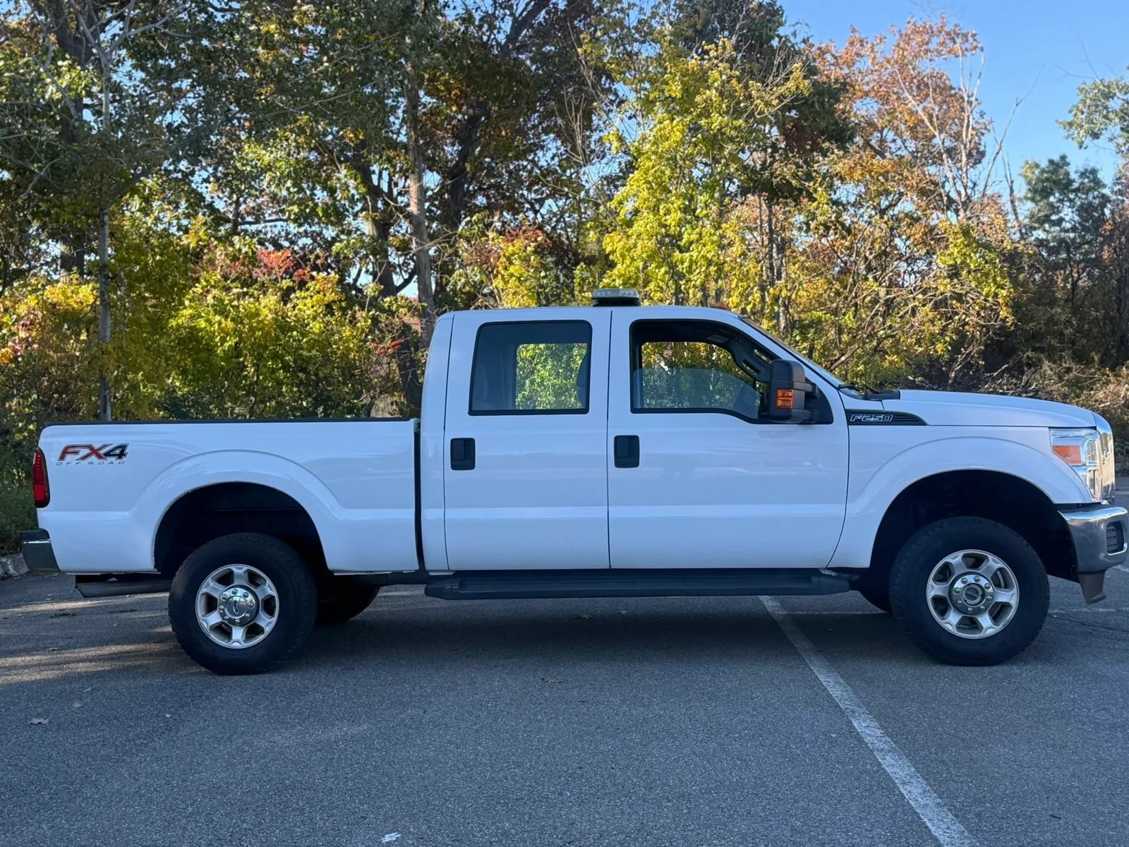 Used 2015 Ford F250 XL w/ Power Equipment Group AWD/4WD image 5