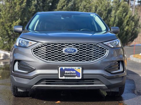 Used 2023 Ford Edge SEL image 2