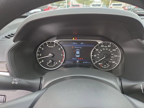 Used 2025 Nissan Altima 2.5 SV image 24