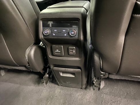 Used 2018 GMC Acadia Denali w/ Technology Package image 41
