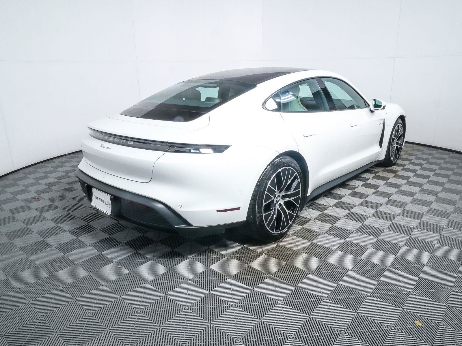 Certified 2024 Porsche Taycan RWD image 29