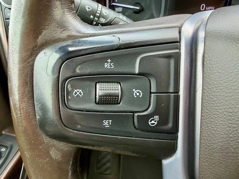 Used 2020 GMC Sierra 1500 SLT w/ SLT Premium Package image 16