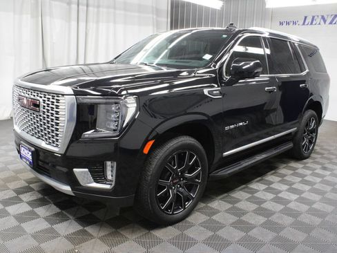 Used 2023 GMC Yukon Denali w/ LPO, Floor Liner Package AWD/4WD image 7