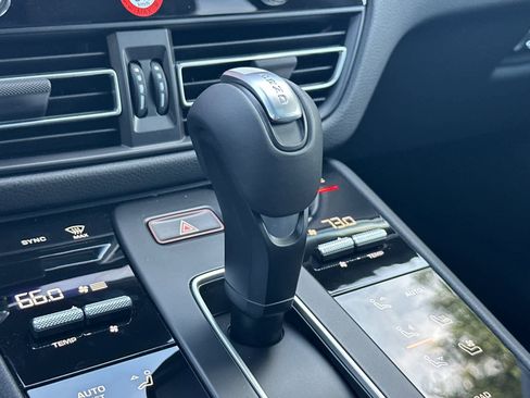 New 2026 Porsche Macan S AWD/4WD image 25