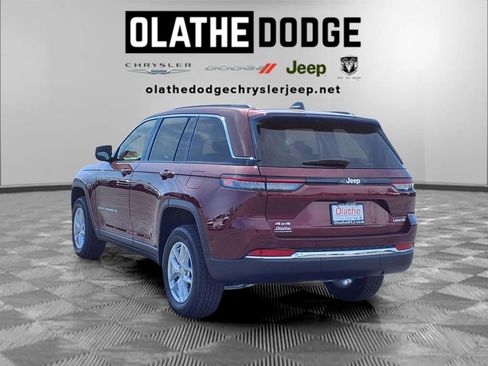 New 2026 Jeep Grand Cherokee Laredo AWD/4WD image 3