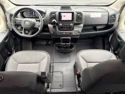 Used 2022 RAM ProMaster 3500 w/ Fleet Safety Group (AWQ) FWD image 12