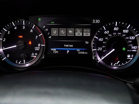 Used 2023 Toyota Highlander XSE FWD image 34