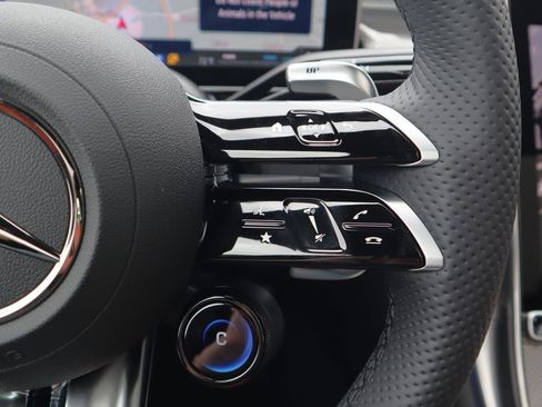 New 2025 Mercedes-Benz GLC 43 AMG 4MATIC image 21