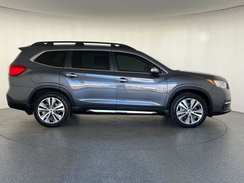 Used 2022 Subaru Ascent Touring w/ Popular Package #2A image 2