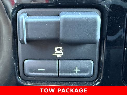 Used 2023 Chevrolet Silverado 1500 RST AWD/4WD image 23