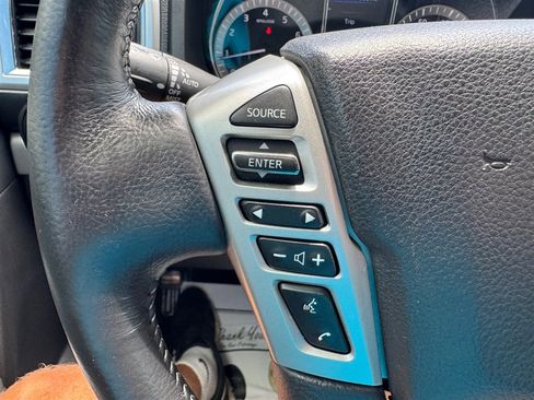 Used 2019 Nissan Titan PRO-4X w/ Pro-4x Convenience Package AWD/4WD image 15
