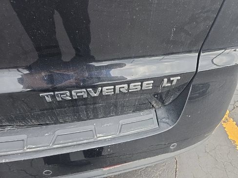 Used 2016 Chevrolet Traverse LT w/ Style and Technology Package AWD/4WD image 6