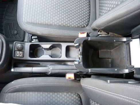 Used 2022 Ford Transit Connect XLT FWD image 33