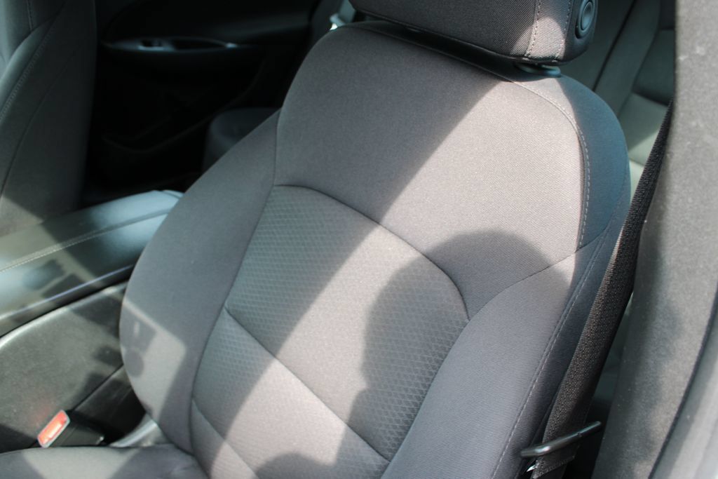 Used 2024 Chevrolet Malibu LT FWD image 9