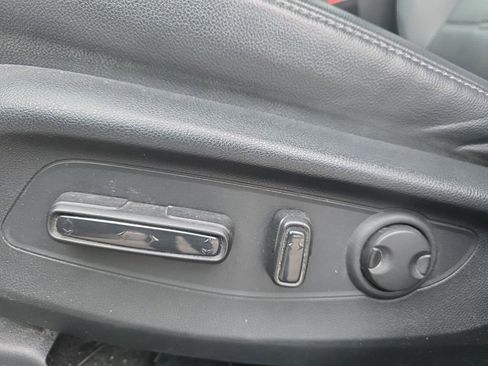 Used 2023 Honda CR-V EX-L image 11