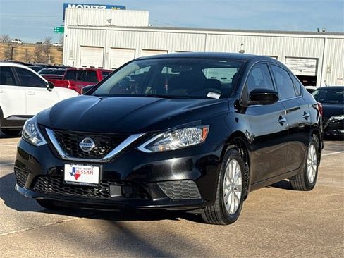 Used 2019 Nissan Sentra S w/ Appearance Package image 4
