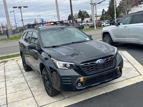Used 2023 Subaru Outback Wilderness AWD/4WD image 5