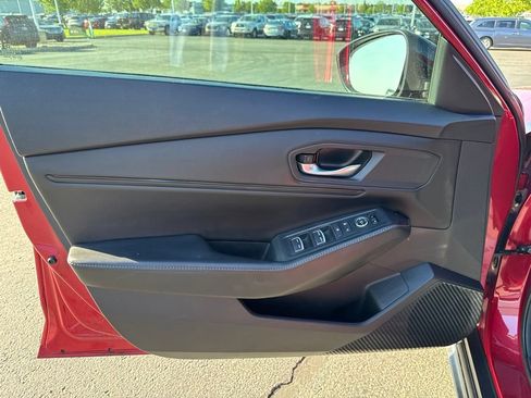 Used 2023 Honda Accord Sport image 31