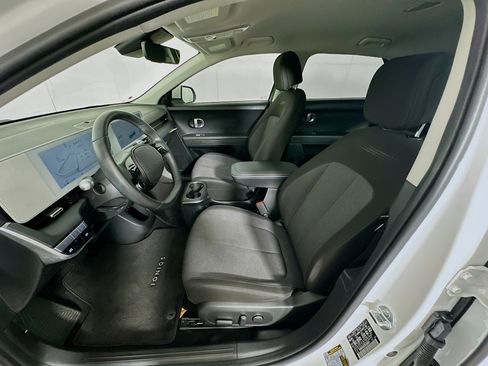 Used 2024 Hyundai Ioniq 5 SEL RWD image 13