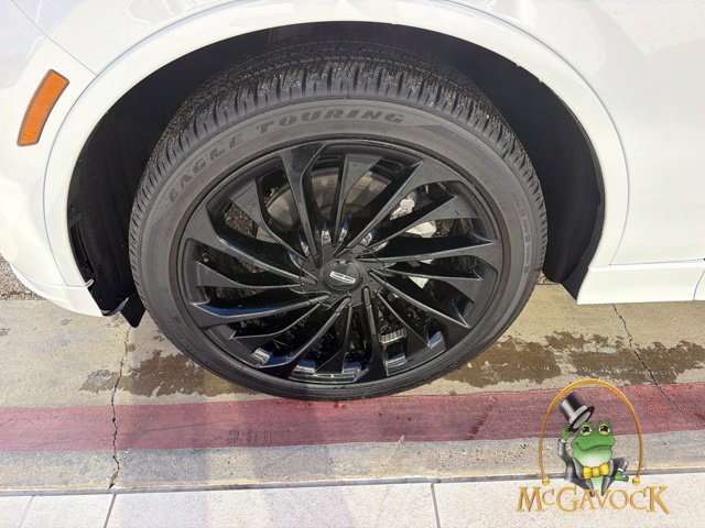 Used 2026 Lincoln Aviator Reserve w/ Jet Appearance Package RWD image 8