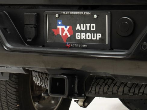 Used 2022 Chevrolet Silverado 2500 High Country w/ Technology Package image 18