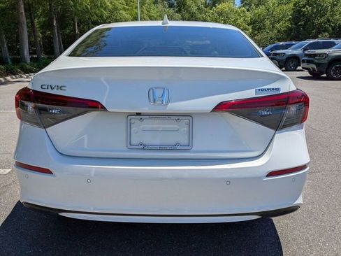 Certified 2024 Honda Civic Touring image 9
