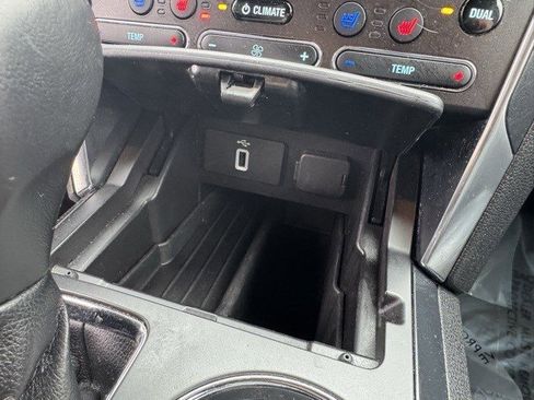 Used 2018 Ford Explorer Limited image 21