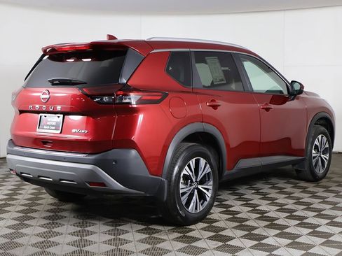 Used 2023 Nissan Rogue SV w/ SV Premium Package AWD/4WD image 10