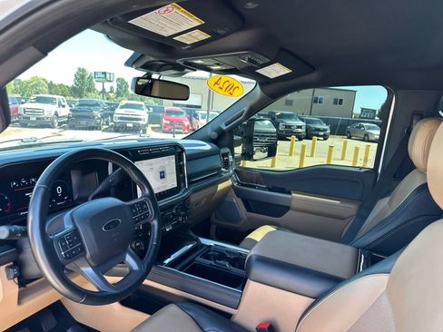 Used 2024 Ford F250 Lariat w/ Sport Appearance Package AWD/4WD image 17