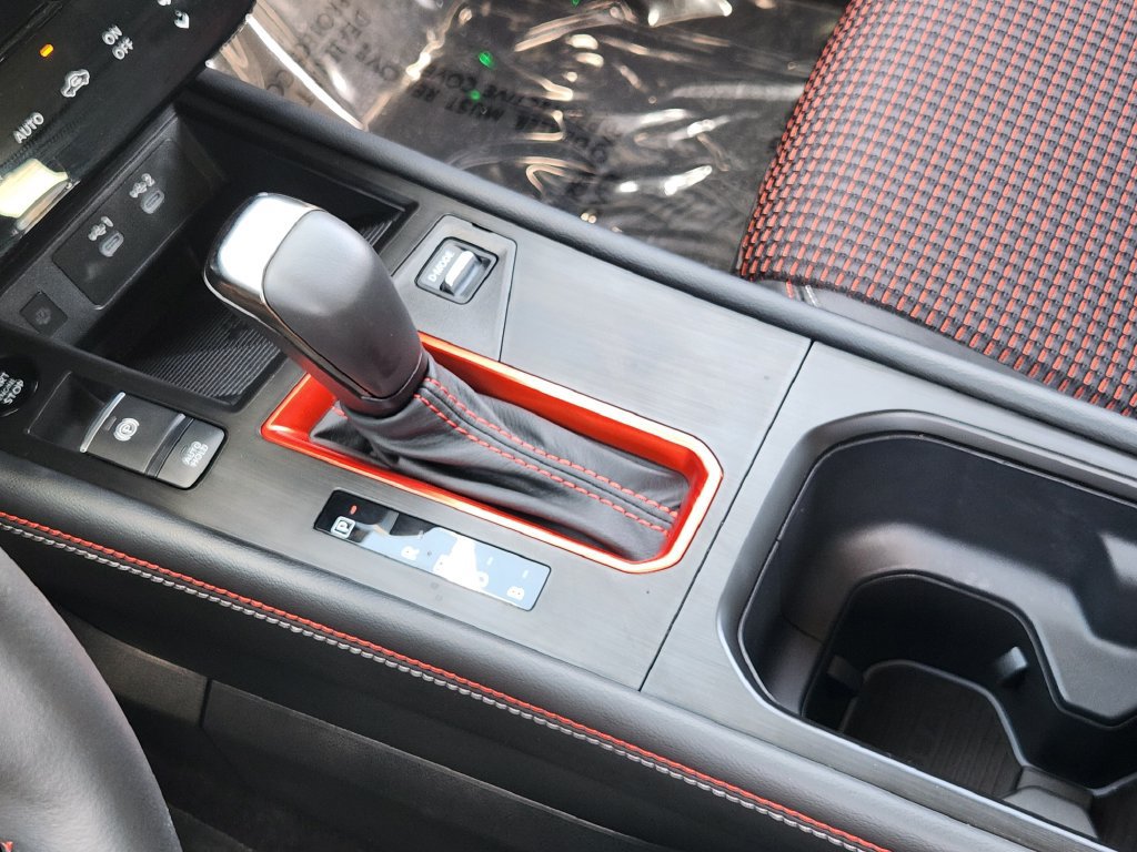 Used 2026 Nissan Kicks SR w/ SR Premium Package FWD image 20