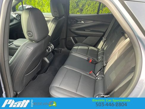 Used 2024 Chevrolet Blazer EV LT AWD/4WD image 45