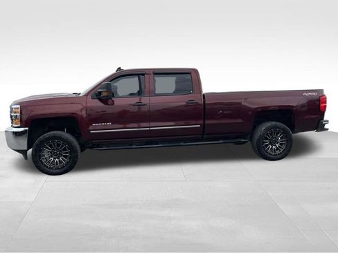 Used 2017 Chevrolet Silverado 3500 W/T w/ WT Convenience Package image 4
