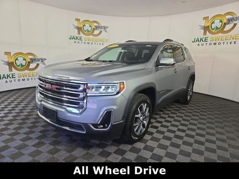 Certified 2023 GMC Acadia SLT AWD/4WD image 3