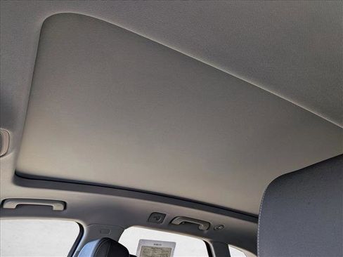 Used 2023 Audi Q5 2.0T Premium w/ Convenience Package image 16