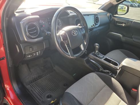 Used 2023 Toyota Tacoma TRD Sport RWD image 19
