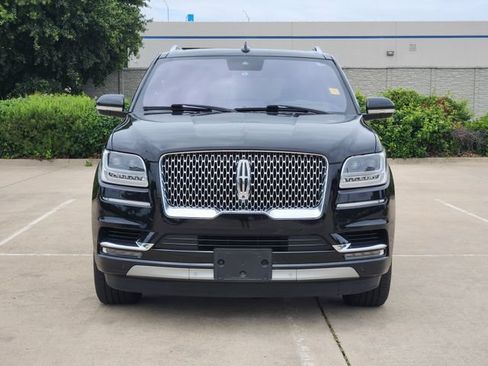 Used 2019 Lincoln Navigator Reserve AWD/4WD image 2