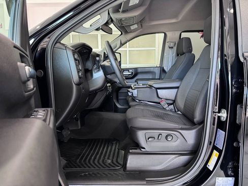 Certified 2025 Chevrolet Silverado 2500 Custom w/ Custom Value Package AWD/4WD image 12