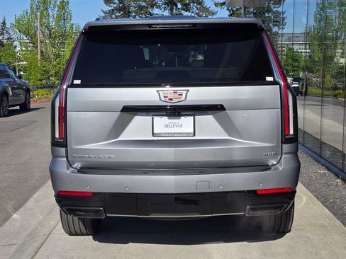 New 2026 Cadillac Escalade Platinum Sport AWD/4WD image 4