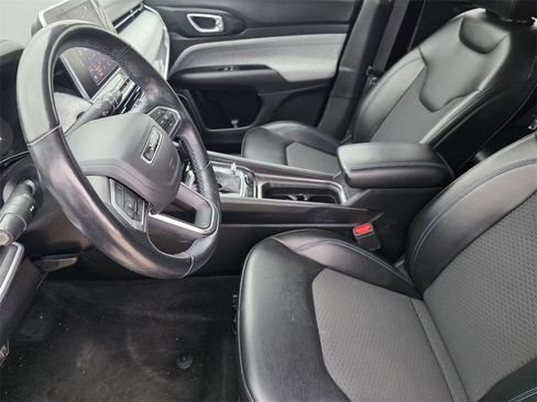 Used 2022 Jeep Compass Latitude w/ Convenience Group image 11