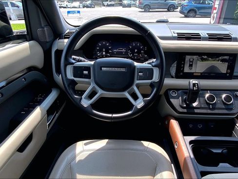 Used 2024 Land Rover Defender 110 S AWD/4WD image 5