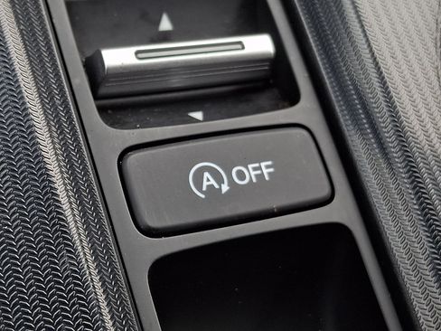 Used 2025 Honda Civic Sport image 23