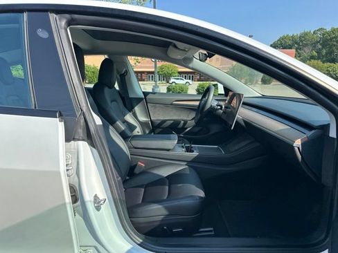 Used 2021 Tesla Model 3 Standard Range Plus RWD image 15
