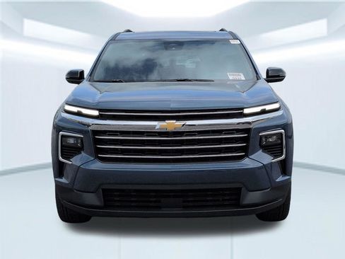 New 2026 Chevrolet Traverse LT w/ Sun and Wheel Package FWD image 10