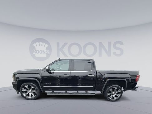 Used 2017 GMC Sierra 1500 Denali image 2